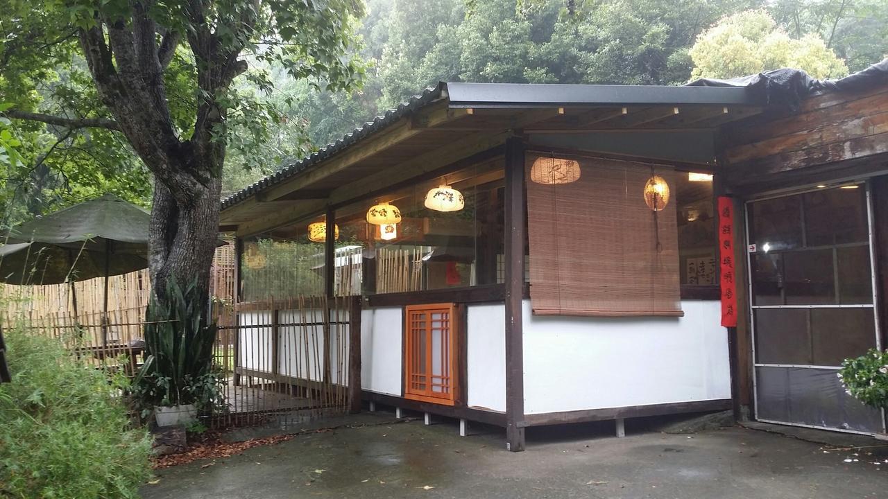 Bright Moon Homestay Dongshi  Eksteriør bilde
