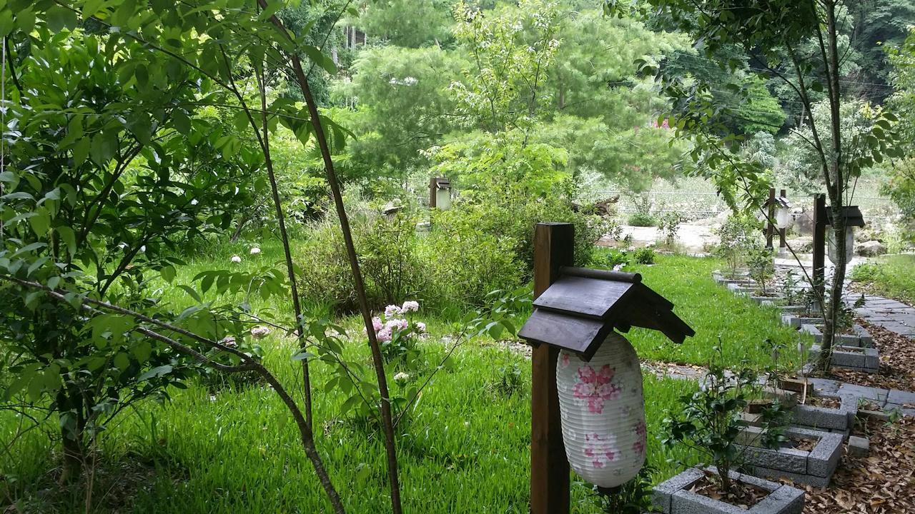 Bright Moon Homestay Dongshi  Eksteriør bilde